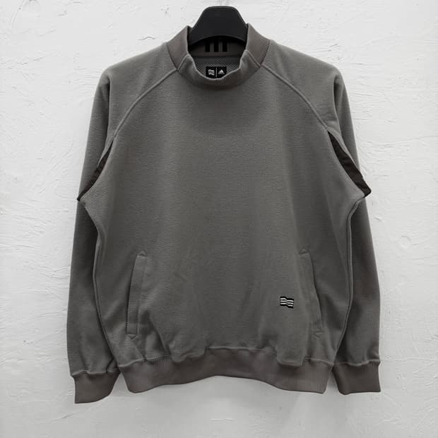 아디다스 엘보 패치 풀오버