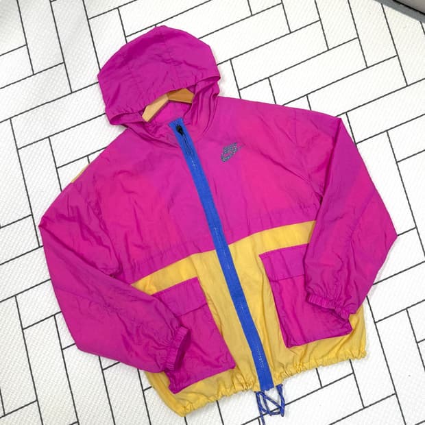 여성 L / 나이키 우븐 경량 바람막이 