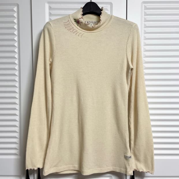 써스데이아일랜드 골지 티셔츠