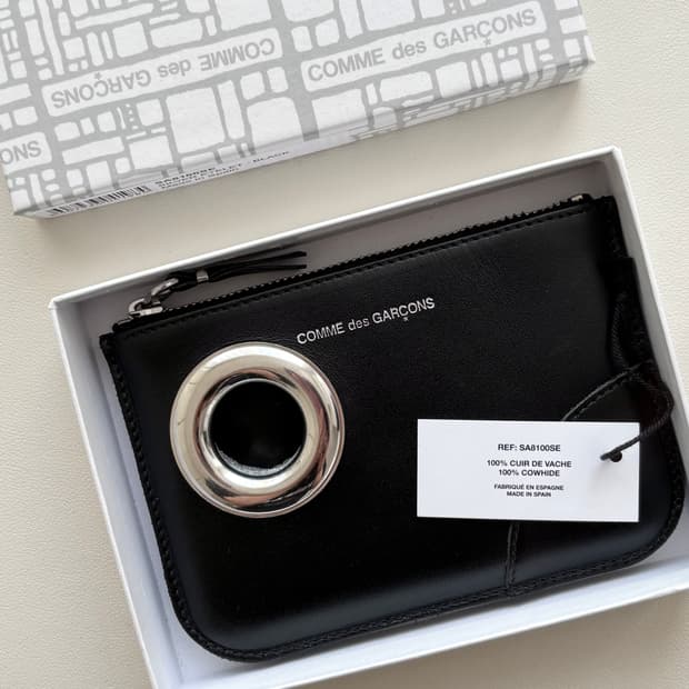꼼데가르송 아일렛 레더 지갑