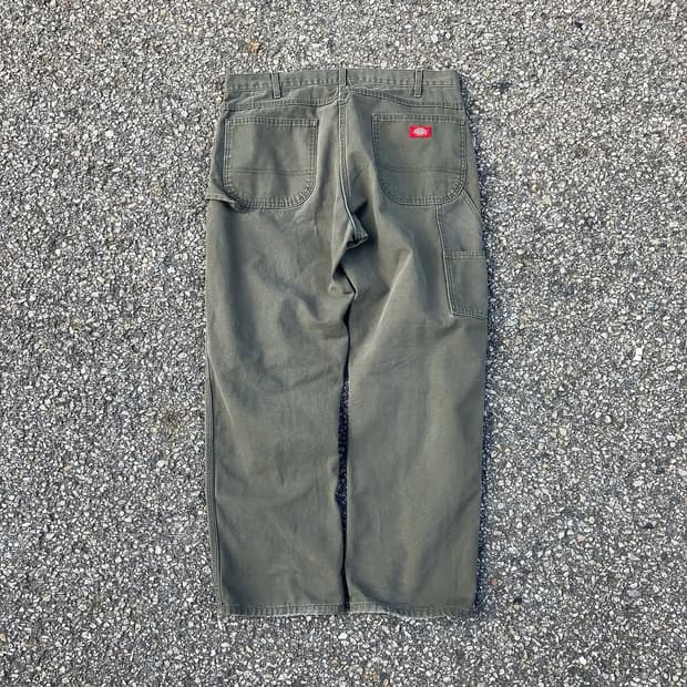 Dickies carpenter (36X30)