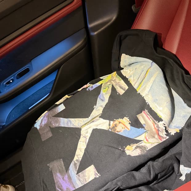 오프화이트 맨투맨 L