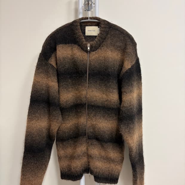 팔로마울 브라운 집업 스웨터