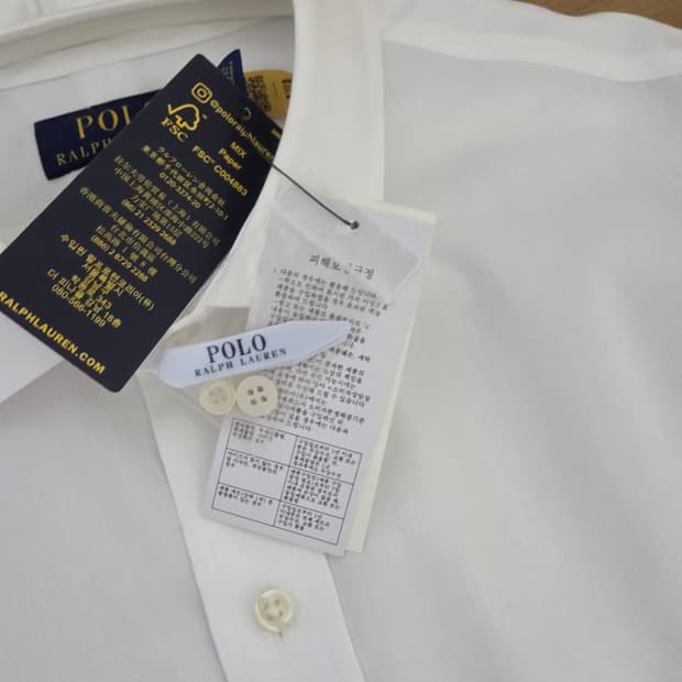 폴로 와이셔츠