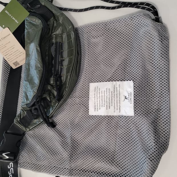 프릭스스토어 스트링백 새상품 과 자라 힙쌕 used