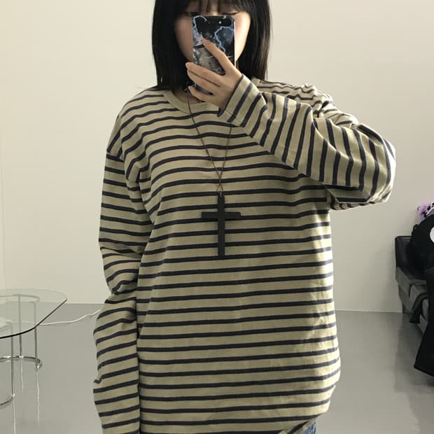  일본 유니클로 스트라이프 롱슬리브