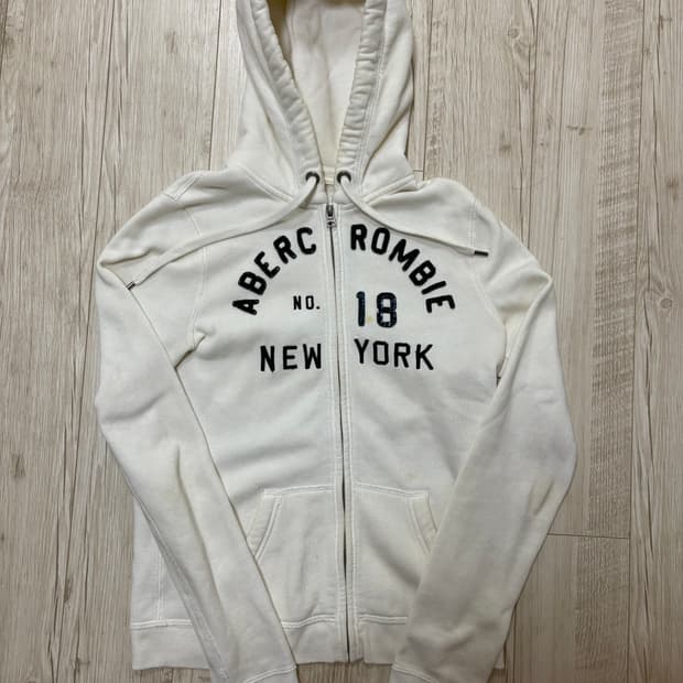 아베크롬비 딱붙핏 후드집업 화이트 s