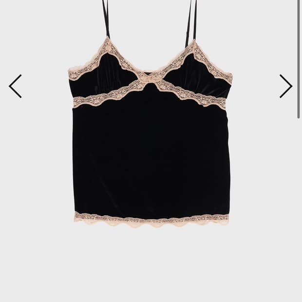 데어드 벨벳 캐미솔 구합니다!!!!