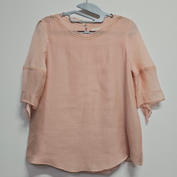 LYNN  레이스 트리밍 블라우스