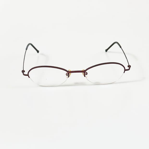 버건디 메탈 오벌 반무테 프레임 빈티지 안경
