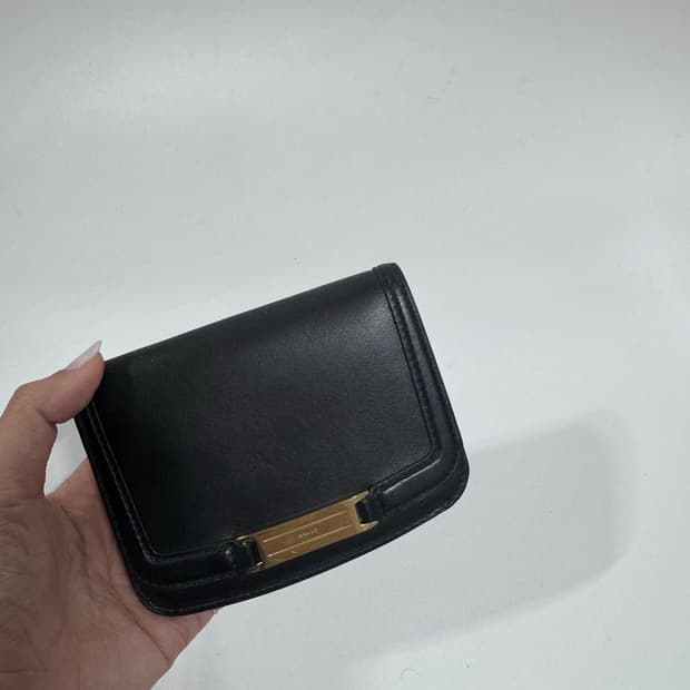 발리 BALLY 블랙 가죽 반지갑