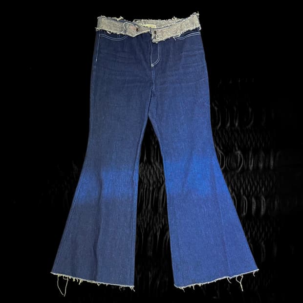 렉토 플레어 로우라이즈 데님팬츠