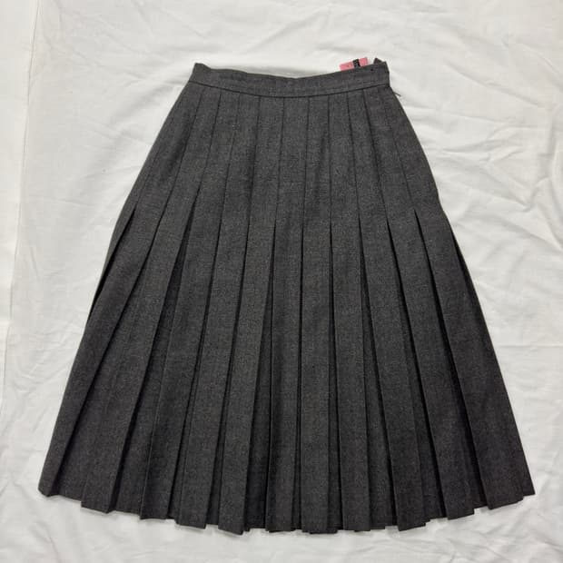 givenchy pleats wool skirt