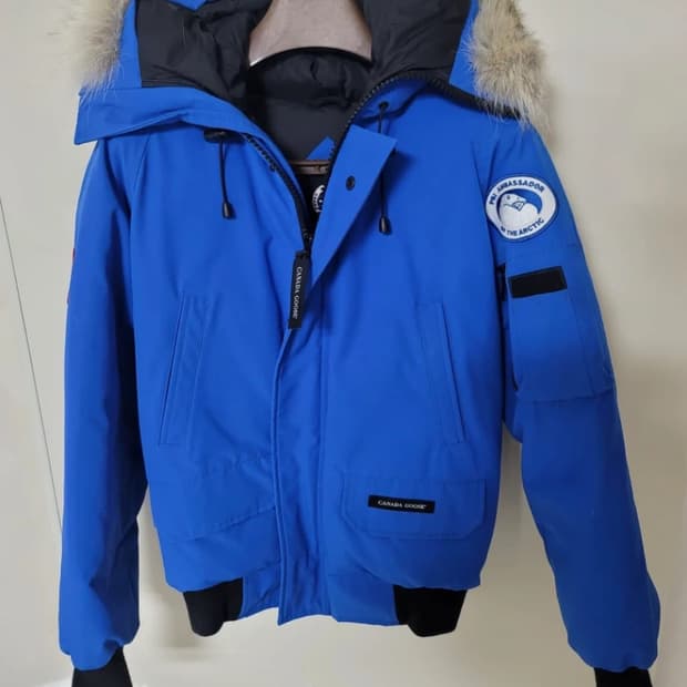 캐나다구스 칠리왁 한정판 PBI 봄버 XS(95)