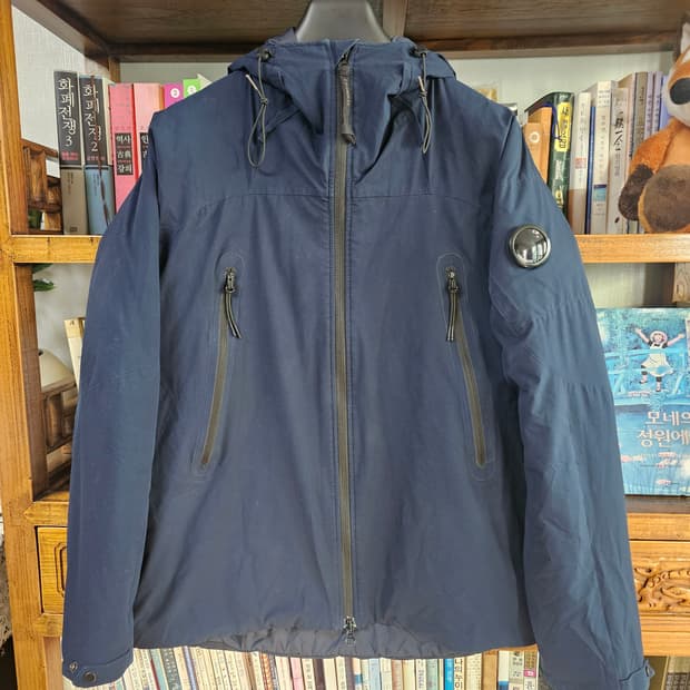 cp 씨피컴퍼니 네이비 프로텍 패딩 자켓 팔아요 렌즈