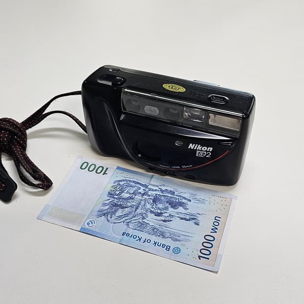 작례O 일상의 특별함 명기 니콘 rf2 필름카메라 빈티지 필카