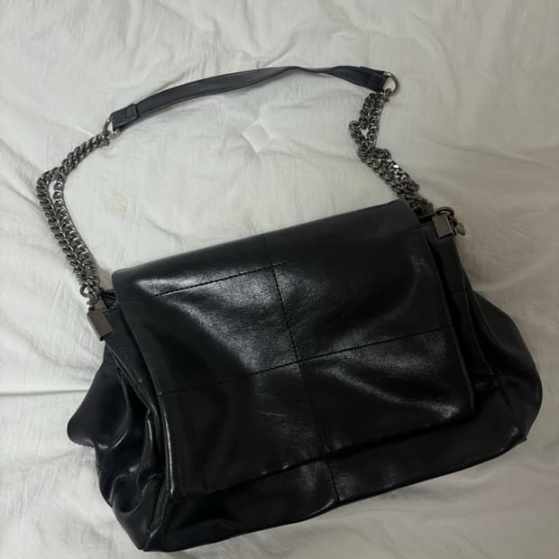 자라 락플랩 숄더백