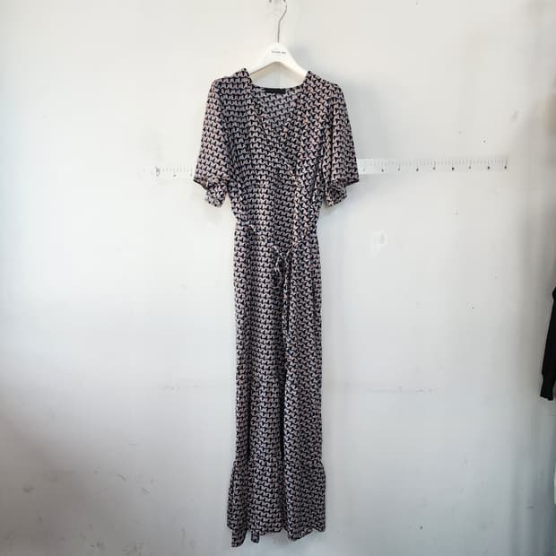 명품 패턴 롱 원피스 랩 스타일