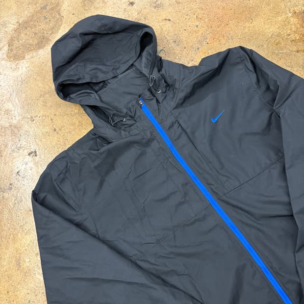 [정품/95,M] 나이키 스우시 스톰핏 바람막이 b16