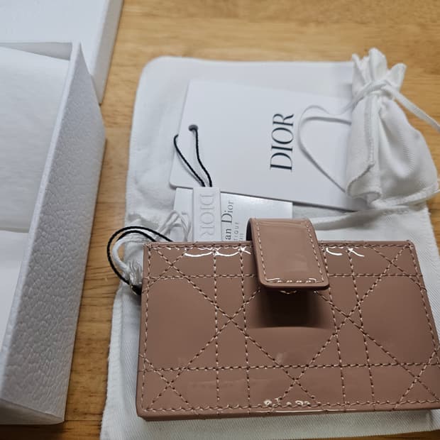 디올 아코디언 카드지갑(로즈드방)