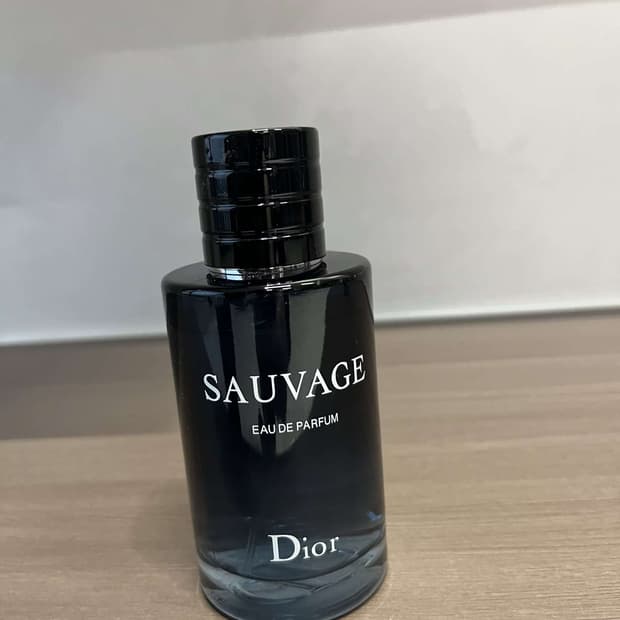 디올 소바쥬오드 뚜왈렛1000ml