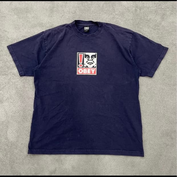 Obey 반팔