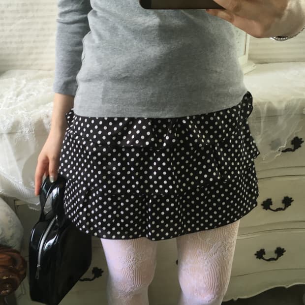 jpn vintage black dot frill tiered skirt