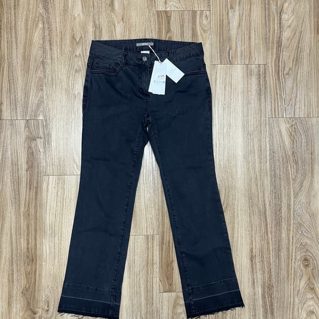 (새상품) BCBG 부츠컷 흑청바지 26