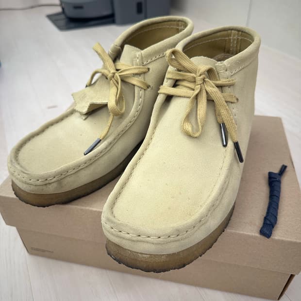 CLARKS Wallabee - 메이플 스웨이드 / 26155515
