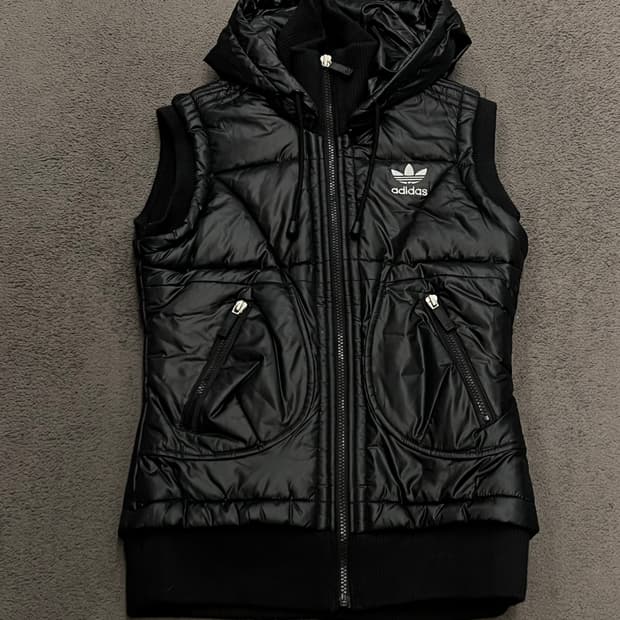 아디다스 올드스쿨 파이어버드 베스트 처분 