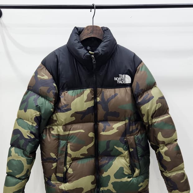 노스페이스 눕시 카모 패딩 L 일본판정품