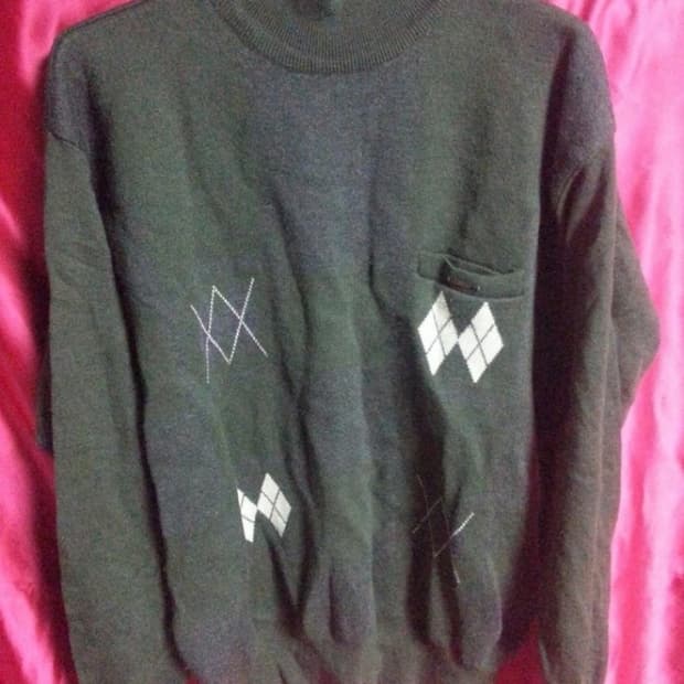 소니아 발렌시아 남성 모직 터틀넥 니트 105