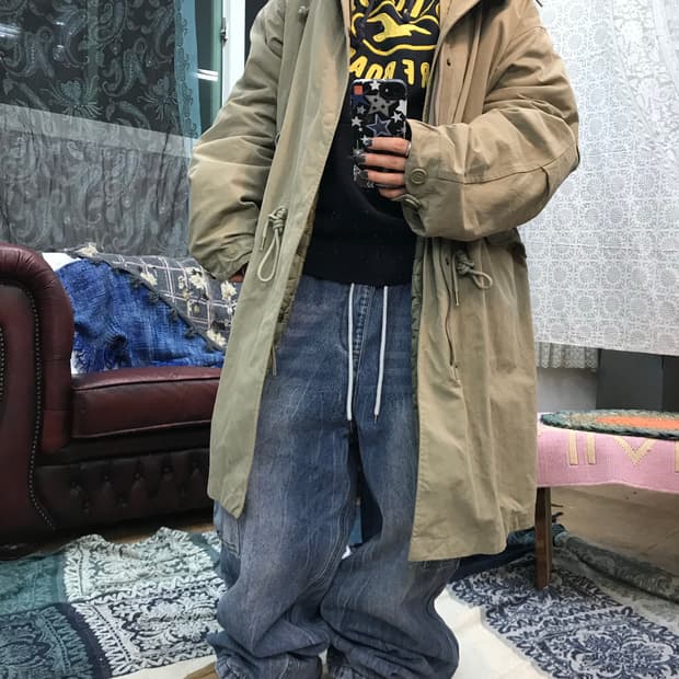 프리즘웍스 누빔 패디드 피쉬테일 야상 점퍼 