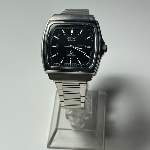 SEIKO quartz silverwave