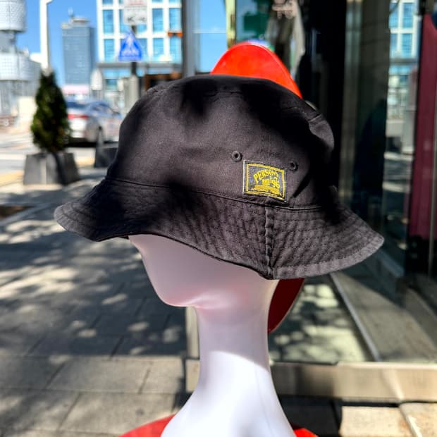 PERSON'S Black Bucket Hat