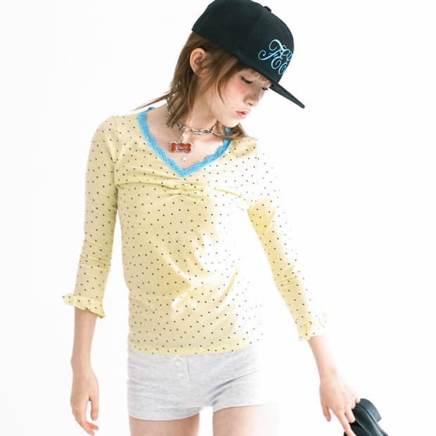 샵페어리 mini heart lace top (lemon) 레이스탑 