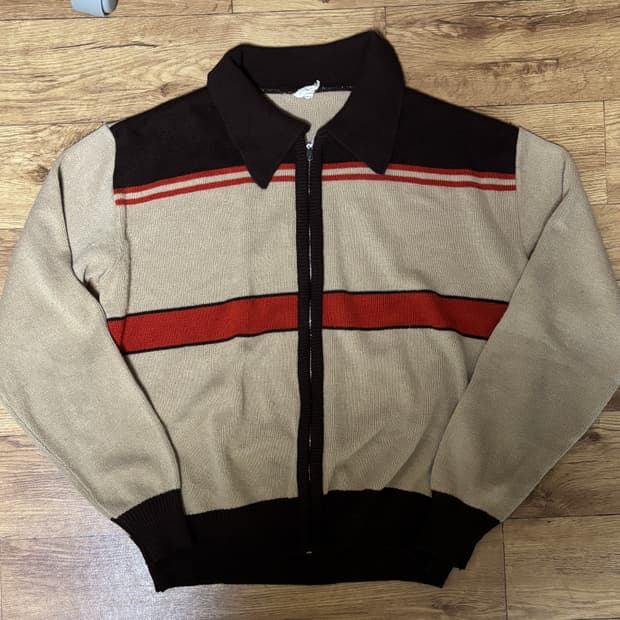 메이드 인 이태리 빈티지 니트집업