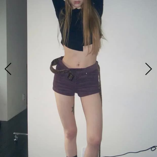 데어드 코듀로이 마이크로 쇼츠 퍼플