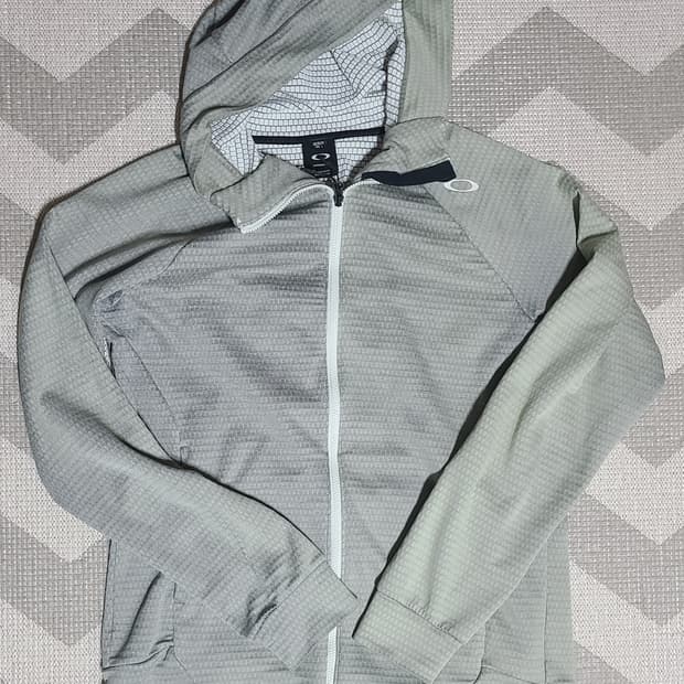 [ L ] 오클리 후드집업