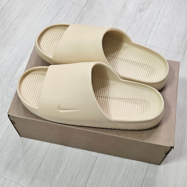 나이키 캄 슬라이드 280사이즈
