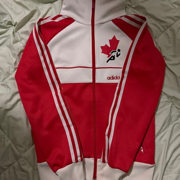 아디다스 캐나다 져지