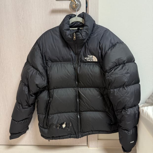 노스페이스 패딩 700 해외판 L사이즈