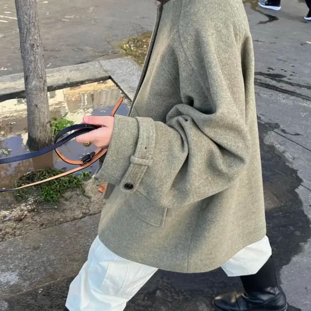 에토스 미디 코트 카키