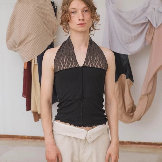 Baserange Nehru Halter Top 베이스레인지 홀터탑
