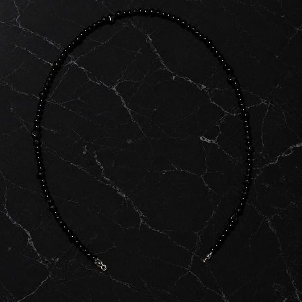 THISTLE – Noir Onyx Necklace