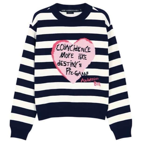 엔더슨벨 하트 메시지 크루넥 스웨터