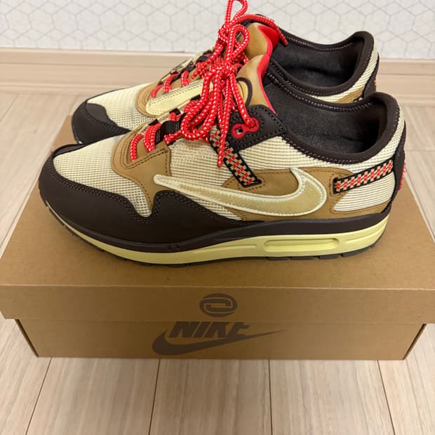 [265] 나이키 트래비스스캇 에어맥스1 브라운