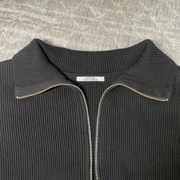 마티스 더 큐레이터 풀집업 니트 블랙