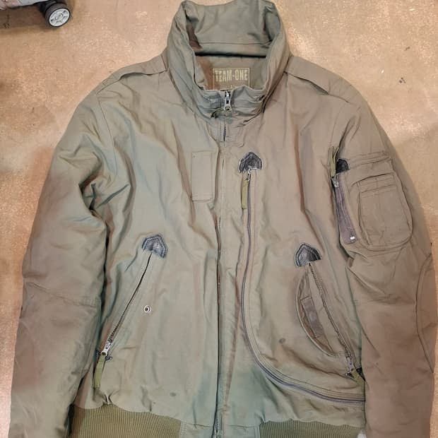 팀원 플라이트 항공 자켓