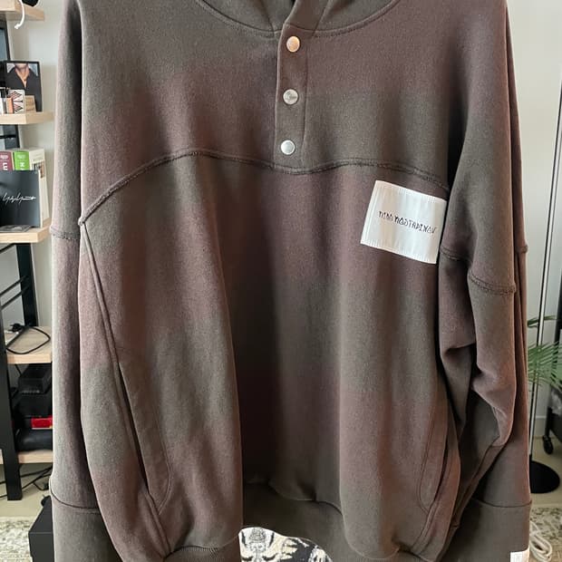 키코 코스타디노브 KK.01 후드